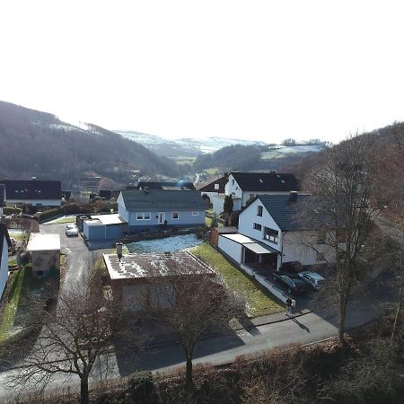 Ferienwohnung Lilith Brilon Esterno foto